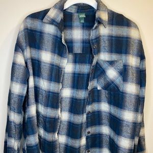 womens blue grey flannel!💙